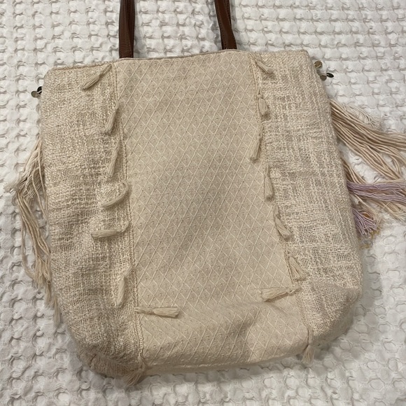 Anthropologie Jasper & Jeera boho bohemian tassel tote bag - Picture 4 of 5
